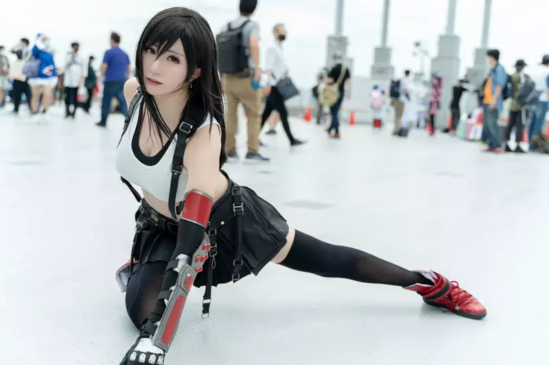 Tifa Cosplay from Final Fantasy VII Remake - 