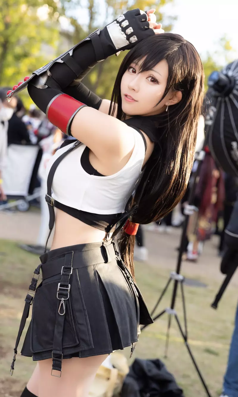 Tifa Cosplay from Final Fantasy VII Remake - 