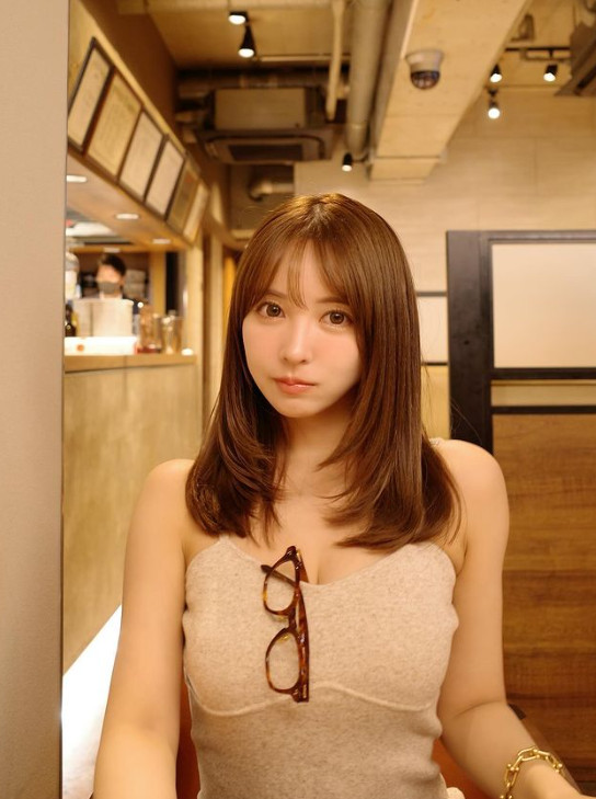 The Reality of Dating AV Actresses: Insights from Ex-AV Star Aya Takanashi