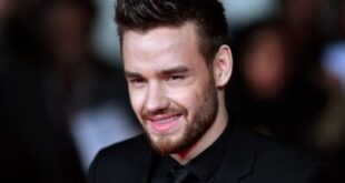 Liam Payne, a member of One Direction in the UK, accidentally fell from a building and died! Fans’ heartache deepens again