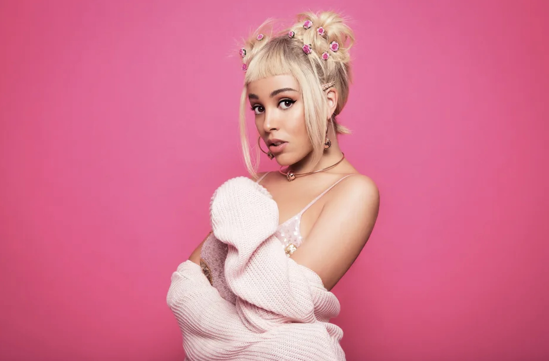 Doja Cat, who always stands out, boldly pursues love! Two years ago, I praised the male star of 'Stranger Things', but now he has truly become a boyfriend