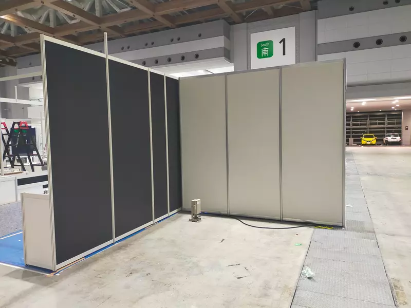 Japanese manufacturer's first exhibition caused a big mistake! Upon arrival, I was shocked to realize that I had to prepare my own stall stall stall, which almost led to my death!