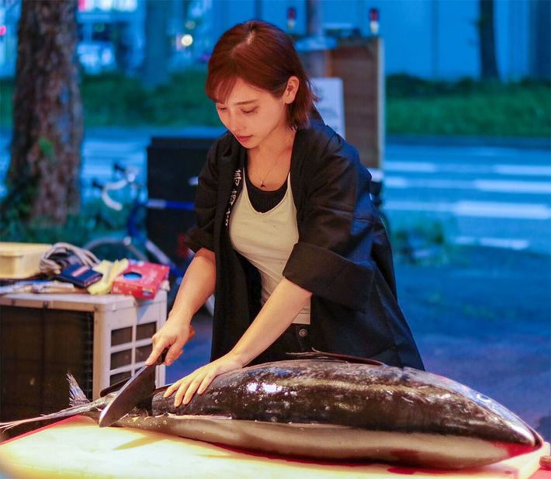 Japanese beauty 'Fish Shop Xishi' resolutely returns home! Inheriting the family business and creating a miracle, business skyrocketed tenfold!