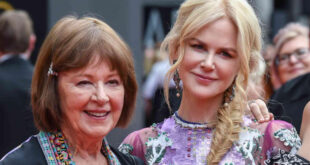 No matter what job it is, I just hope my mom can be here! Nicole Kidman talks about the sadness of losing her parents, which completely resonates with us!